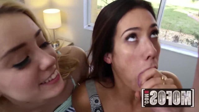 Eva Lovia постоянно хочет ебаться и втягивает в групповуху подругу Хейли Рид